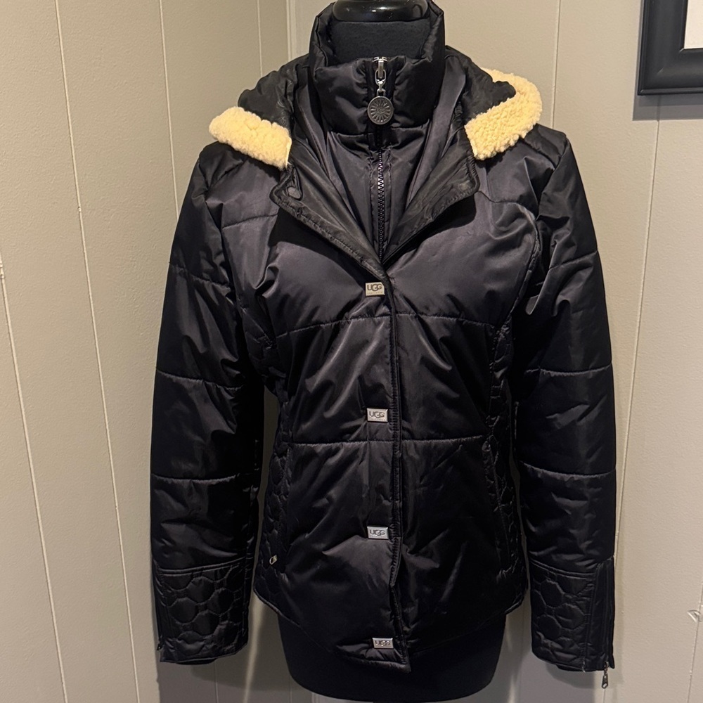 UGG black zipper magnetic logo closure overlay wool fleece trimmed hoodie jacket